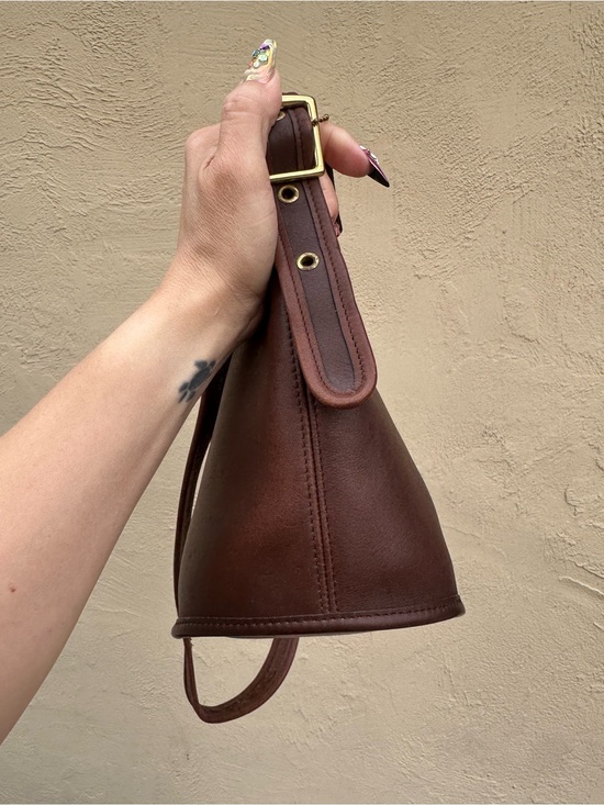 🦫Vintage Coach Maggie Duffle 9019 🦫